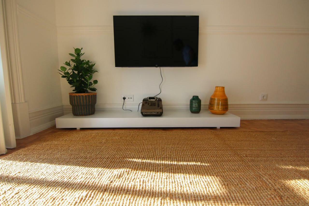 Amazing Apartment Fully Renovated In Center Lisboa Extérieur photo